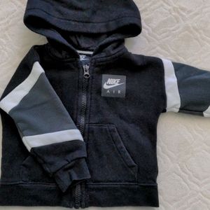 Nike hoodie and pants set (12M)